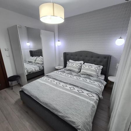 Sweet Bonami Apartment Сибиу Екстериор снимка